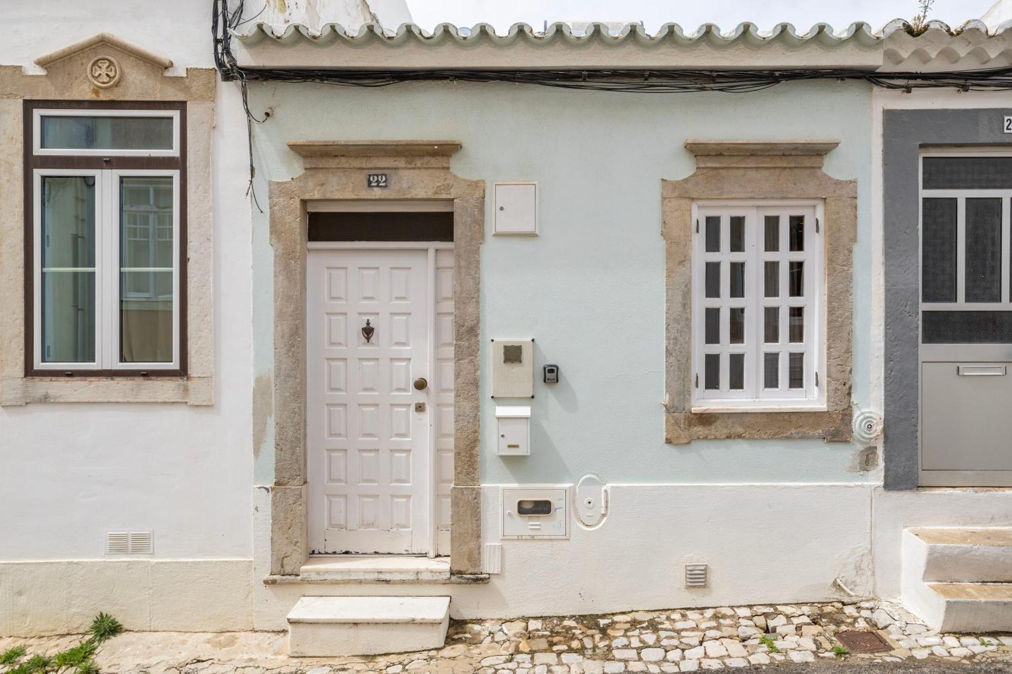 The Central Townhouse Distrikt Distrikt Faro Exterior foto
